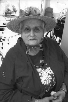 Jo Alva Fortuny-Davis BW