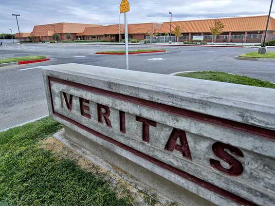 VERITAS SCHOOL PARKINGLOT2 9-21-17