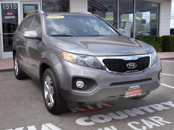 pic kia-sorrento-1