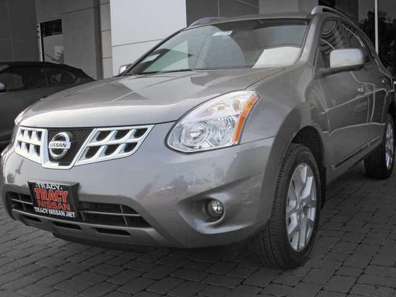 pic nissan-rogue-1a