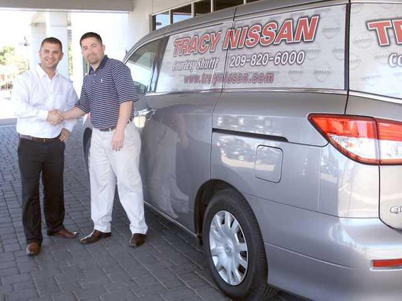 pic nissan-service-2