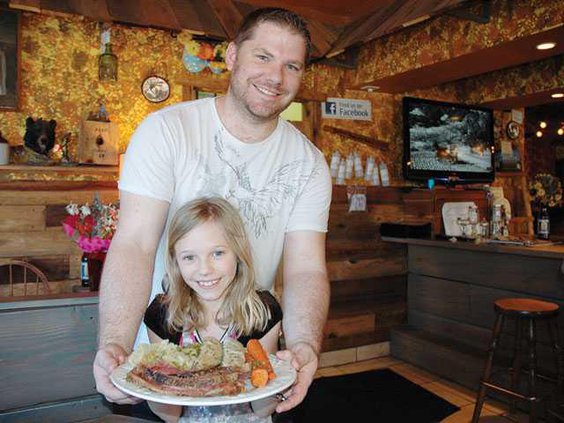 209HillbillieBAR-B-Q2-030915-LT