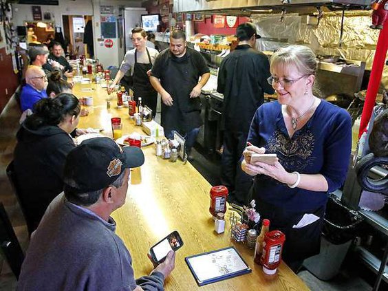 MANGY MOOSE CAFE1 1-23-16