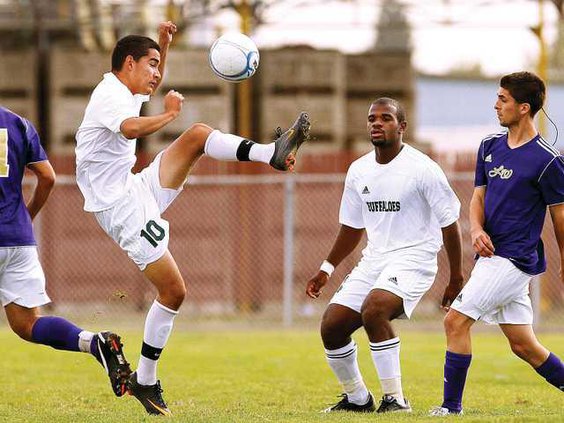 MHS-SOCCER2-11-4-11 lt