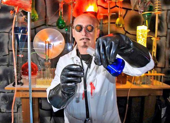 SCIENTIST1-10-26-12a