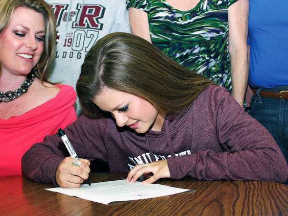 SOFT--Romero-signing-front-pic