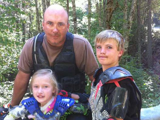 dad-and-kids