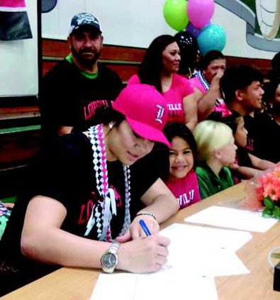 GBSK--Kakala signing pic