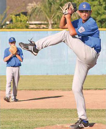 ALLSTAR--sp-v-tracy---pic1