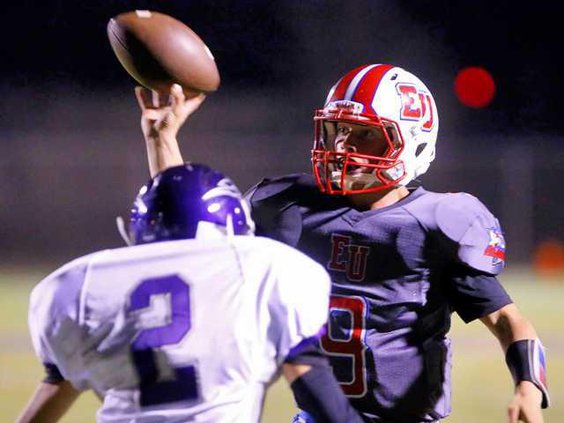 EU FBALL VARSITY JHS5 9-13-14