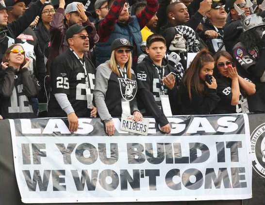 FBN--Raiders-Move-Oakland file pic