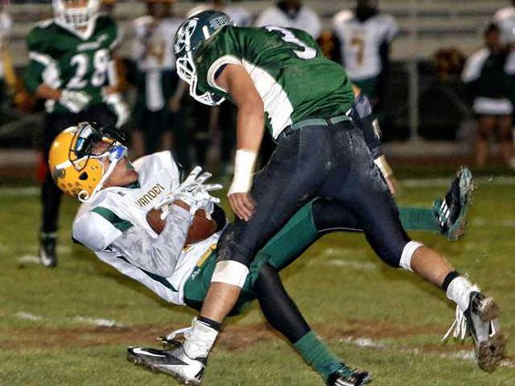 MHS VAR FBALL PLAYOFFS9 11-15-14