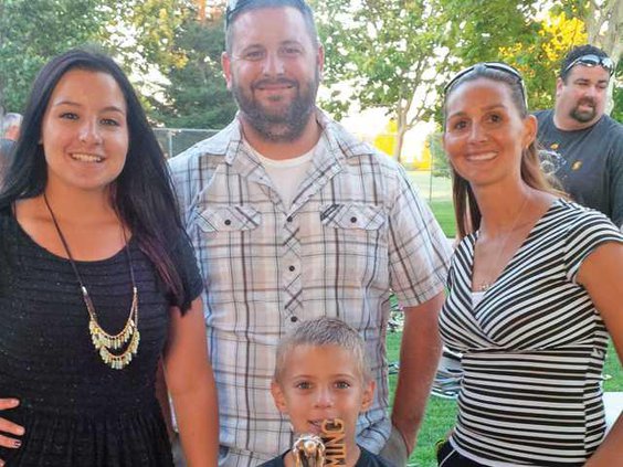 Manteca Dolphins pic 1