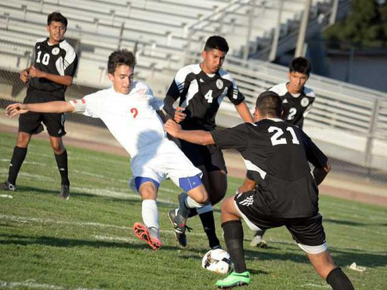 SOCCER TOP tues