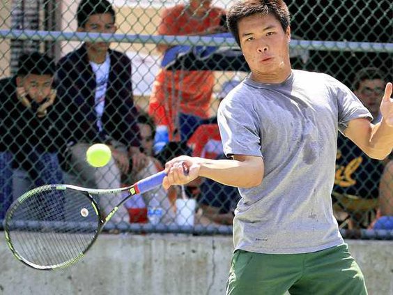 VOL TENNIS DOUBLES5 4-24-15