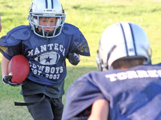 foot-Cowboys-pic-1 gs