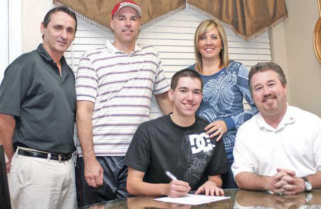 golf-harman-signs-pic