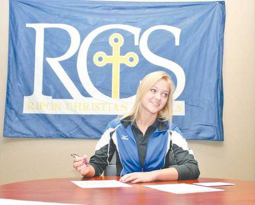 vb-Terpstra-signing-pic1