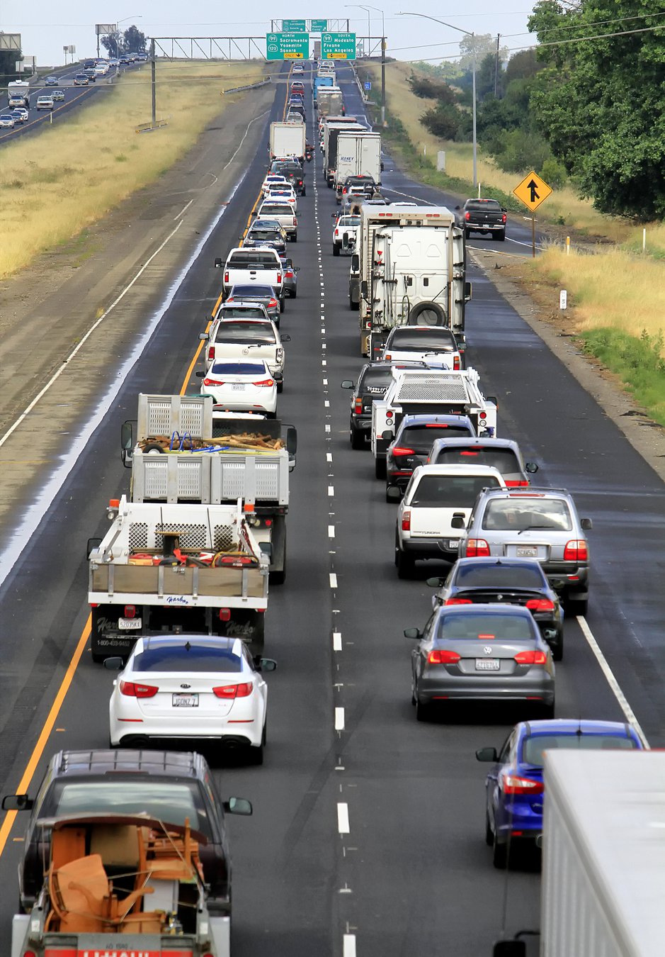 120 BYPASS MESS SENDS 500 VEHICLES DOWN RIPON STREETS Manteca Bulletin