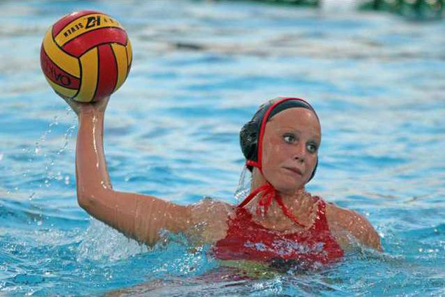 10-10 OAK Water Polo girls