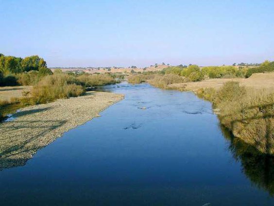 tuolumne river photo