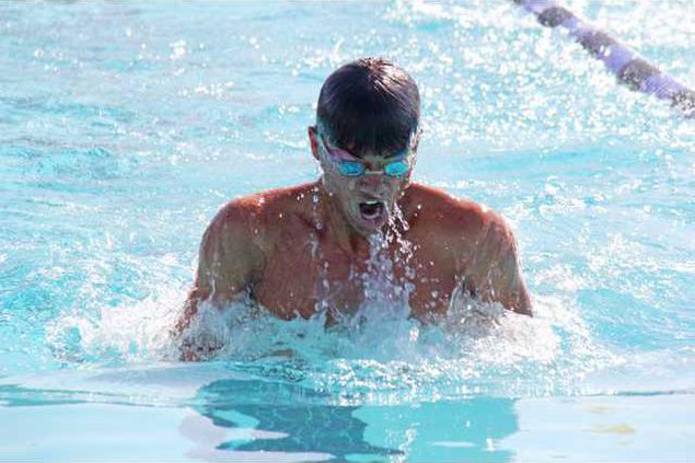 Pitman boys swim