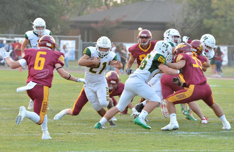 hilmar football pic2