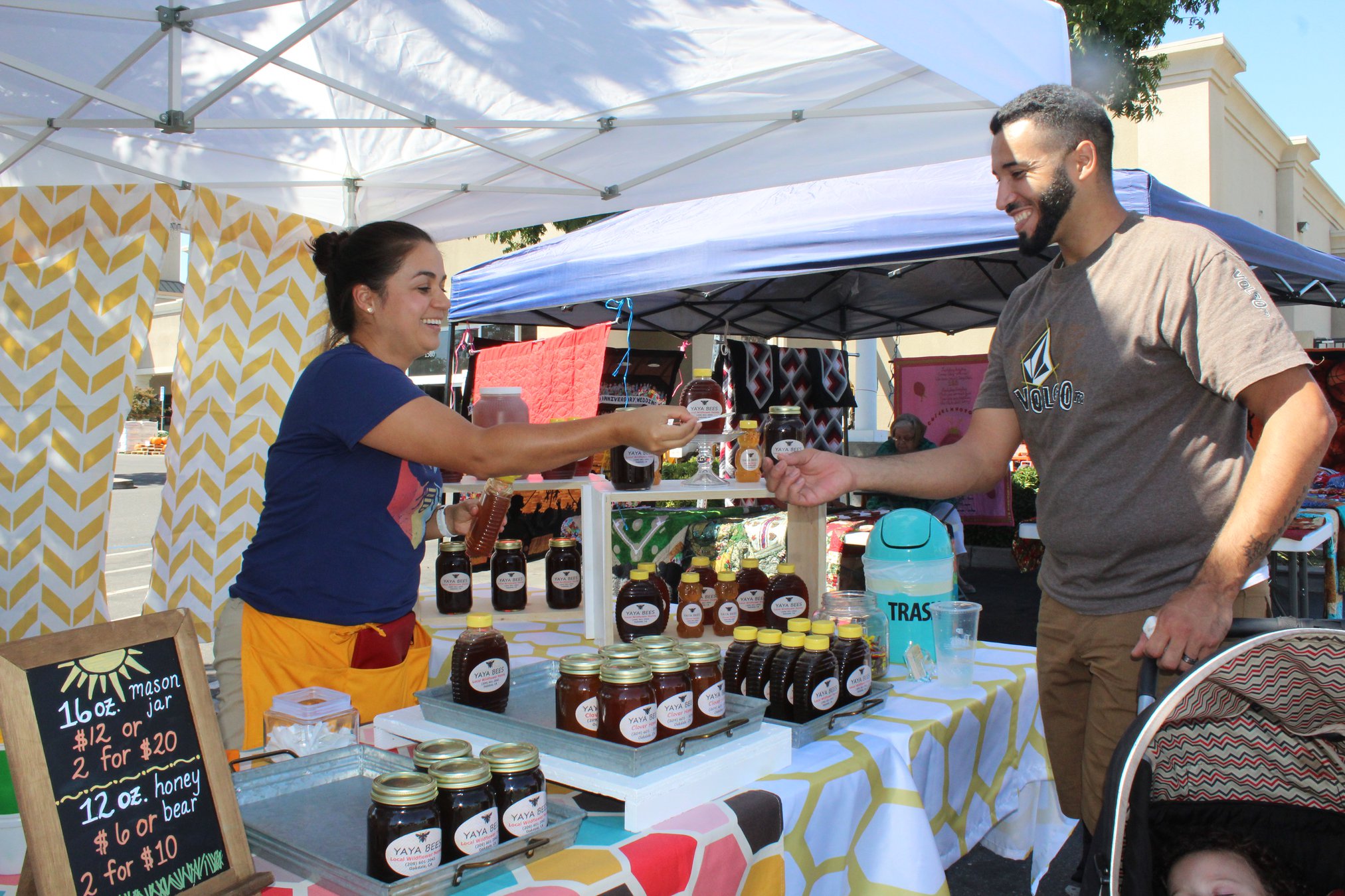 Saturday Market A Hit With Shoppers, Vendors Oakdale Leader