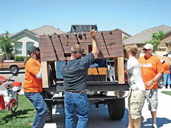 CrossroadsDonationPickup