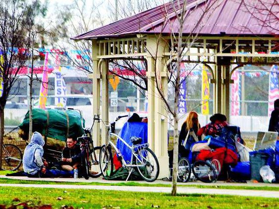 HOMELESS LIBRARY PARK1 2-4-17 copy