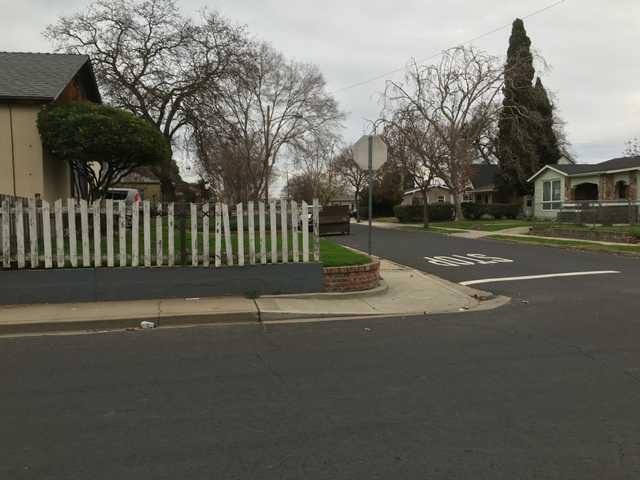 Tackling corner lots, fences & frustration - Manteca Bulletin