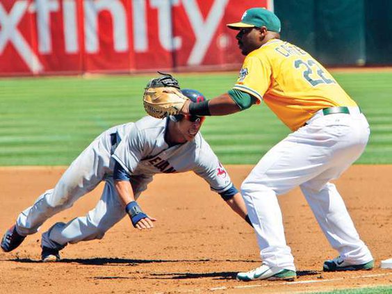 Astros-Athletics-Trade-pic