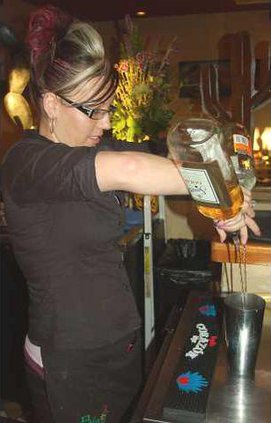 BEST-OF--Bartender-Pic