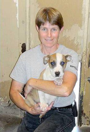 Dog-Pound-LindaDSCN0296a