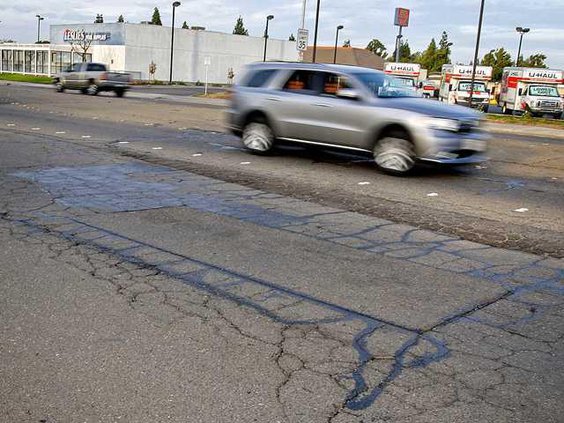 MAIN STREET2 10-8-15