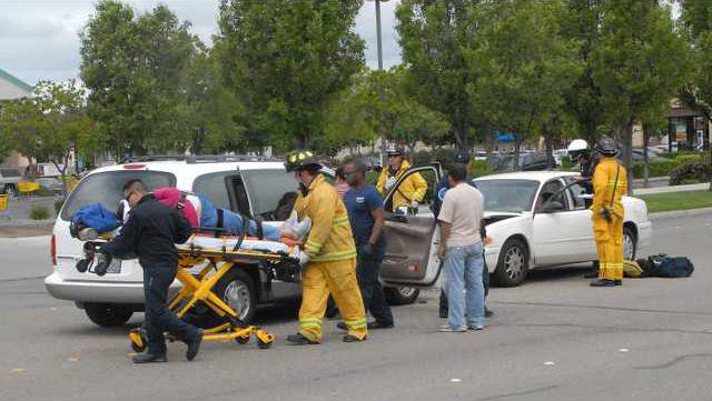 Spreckels-Rd-Crash-DSC 3976