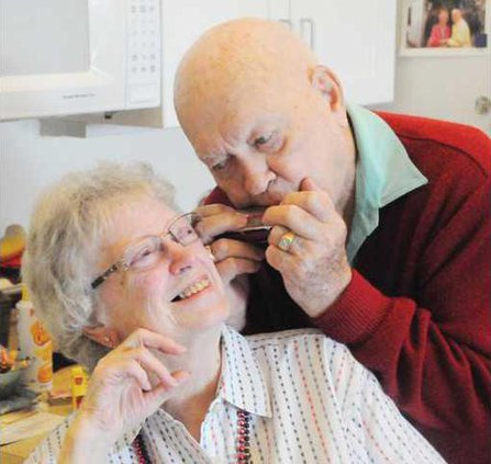 Minor-couple-DSC 4221-LT