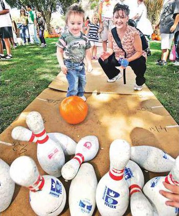 PUMPKINFAIR5-10-04-09