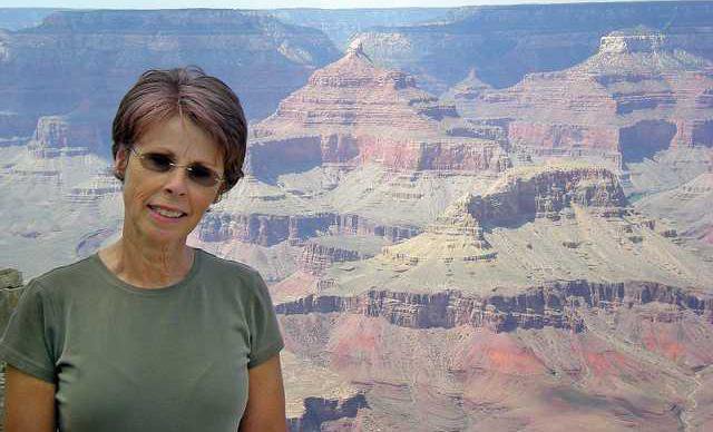 TUES-Travel-Agents-top-LT