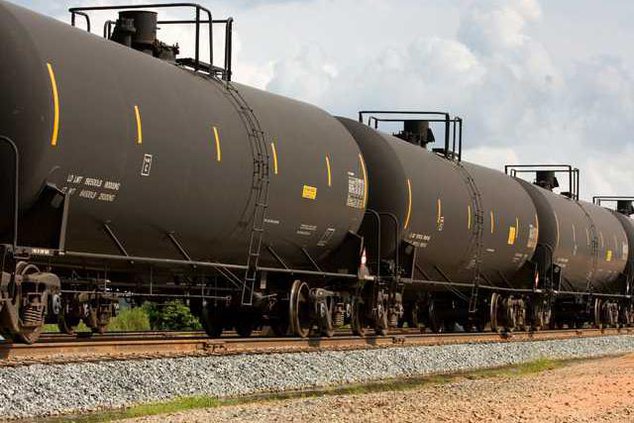 oil train