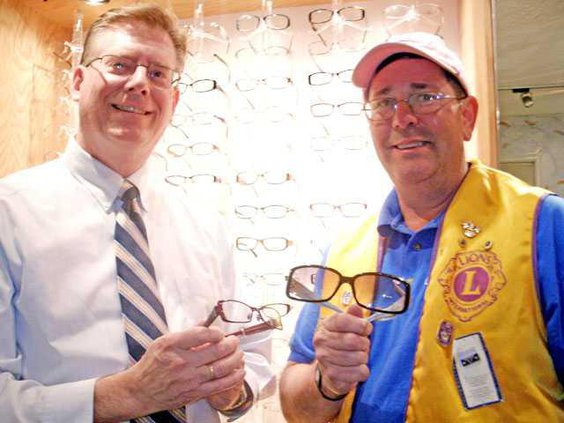 pic eyeglass1