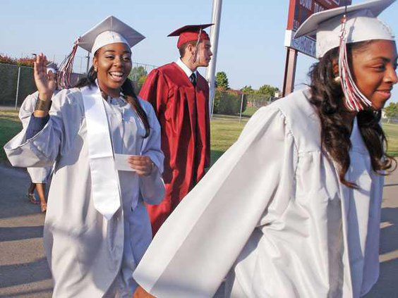 pic wranch-grad-3-LT