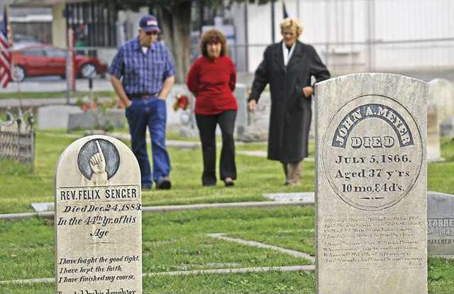 EU-CemeteryVetsTour-2