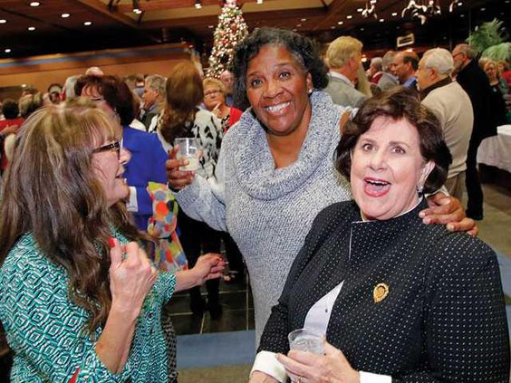 HOLIDAY AFFAIR SOROPTIMIST5 12-15-16 copy