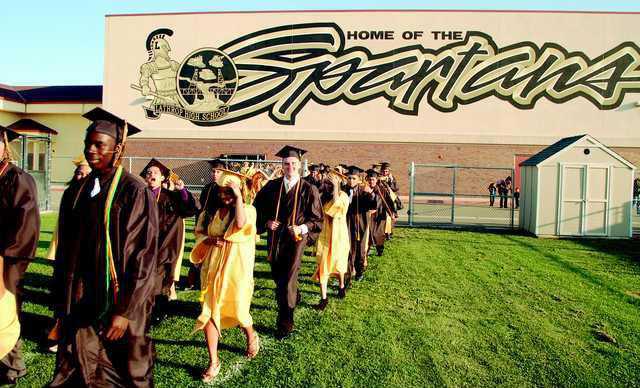 LATHROP--Grad Pic 4a