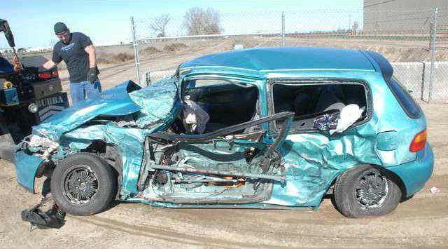 Louise-Av-crash-DSC 2247