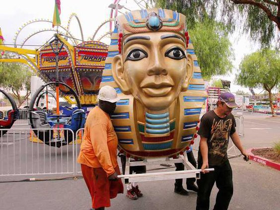 PUMPKIN CARNIVAL SETUP1 10-1-15