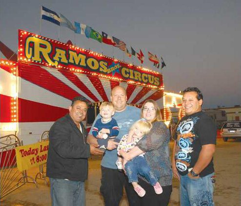 RelayLifeCircusDSC 0086