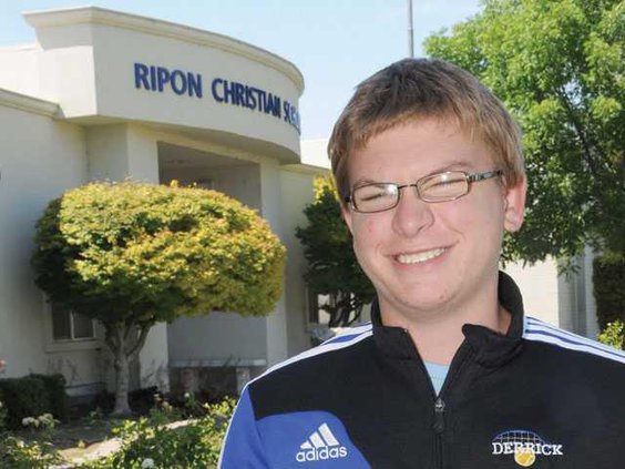 Witt-Derrick-DSC 6887-LT