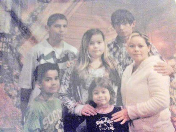 karla-Maltez-family-LT